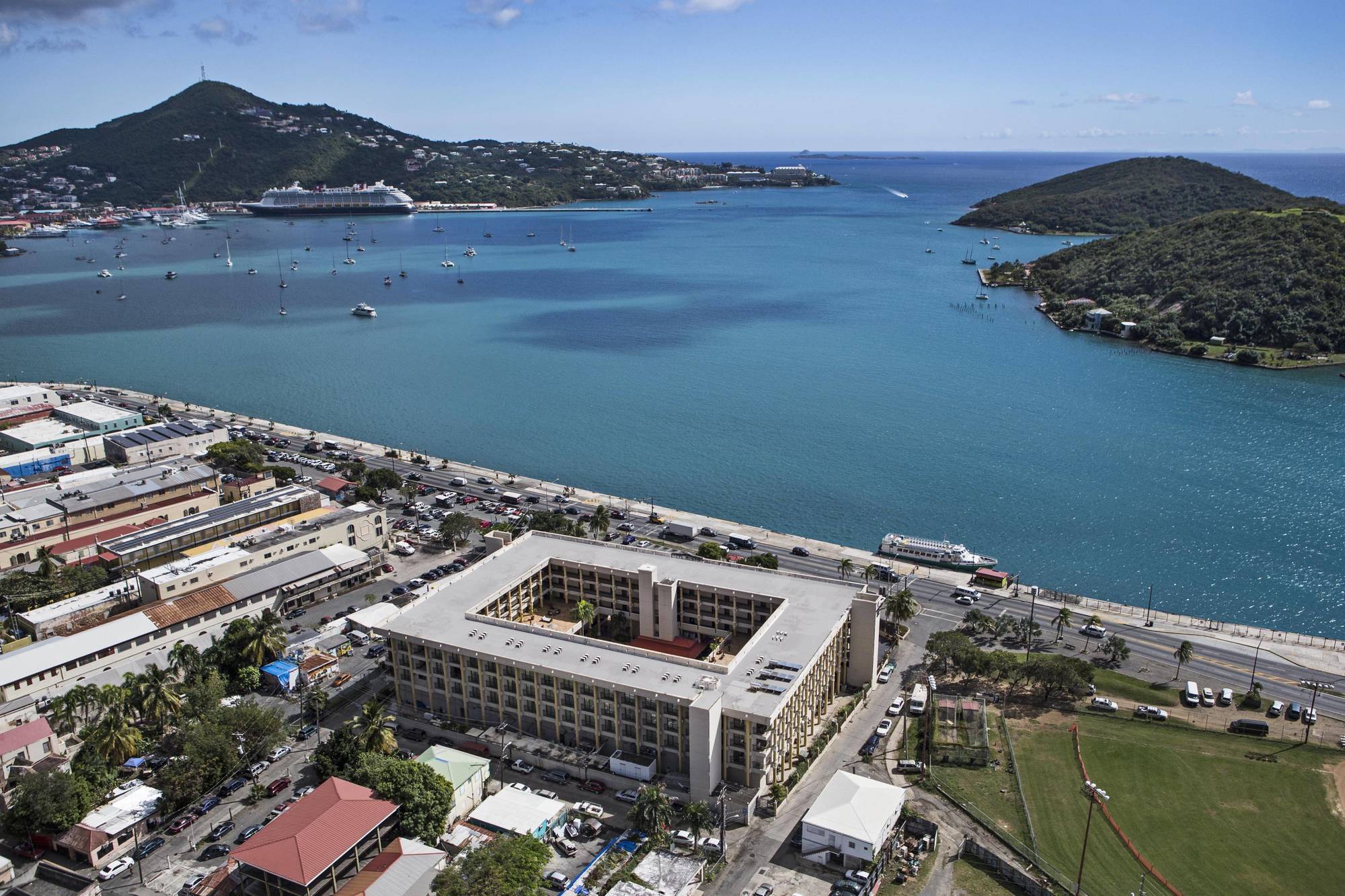 Windward Passage Hotel Charlotte Amalie Buitenkant foto